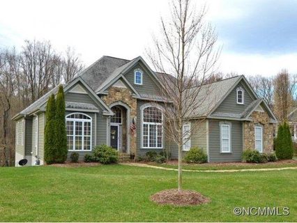 22 Bainbridge Court