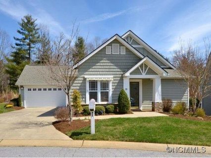 35 Sunview Circle sold home in Baldwin Cove, Arden, NC