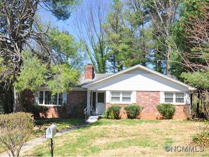 38 Mountainbrook Rd