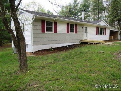 602 Clearview Drive sold home in Clearview, Hendersonville, NC