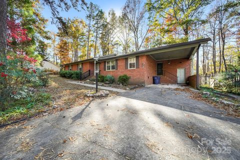 201 Smith Street sold home in College Park, Wingate, NC
