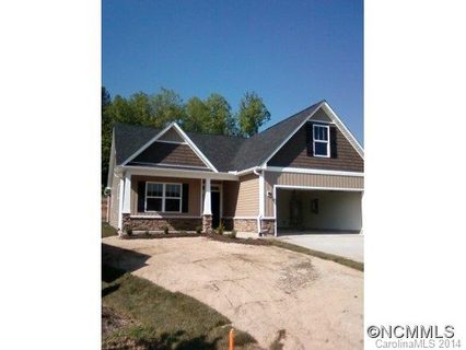 35 Foxtail Court sold home in Foxchase, Hendersonville, NC
