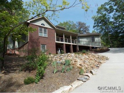 17 Arnie Dr