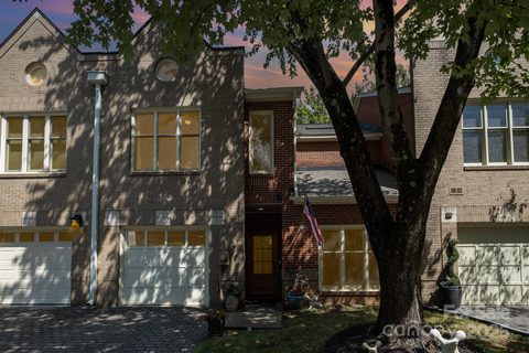 332 Settlers Lane