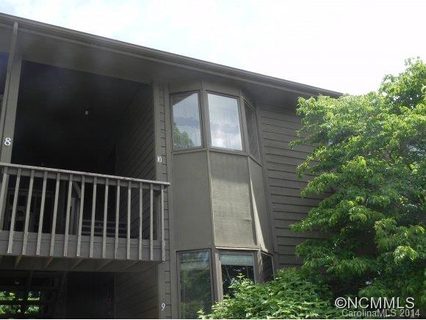201 Racquet Club Road 10 sold condo in Courtside Condos, Asheville, NC