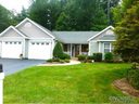 246 Charlestown Dr sold home in Hendersonville, SC