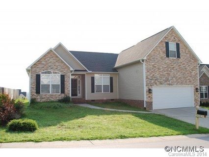 6 Stonebury Dr sold home in Stonecrest, Arden, NC