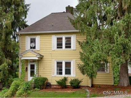 4 Enka Crescent sold home in Enka Village, Candler, NC