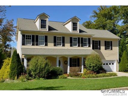 3 Whitleigh Court