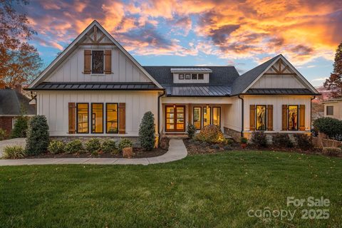 162 W Maranta Road sold home in Enclave, Mooresville, NC