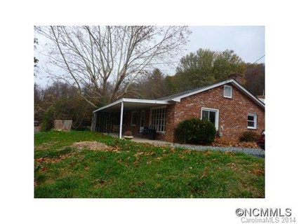 429 Weaverville Road sold home in Pine Burr Park, Asheville, NC