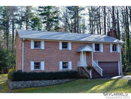 1704 Bluebird Drive sold home in Statonwoods, Hendersonville, NC