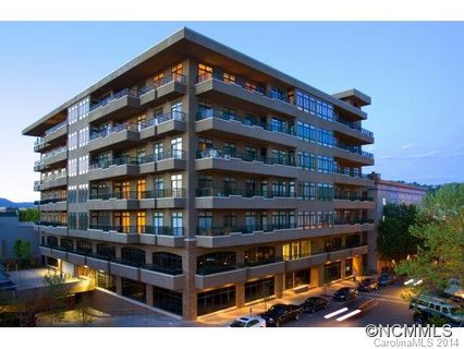 21 Battery Park Avenue 304