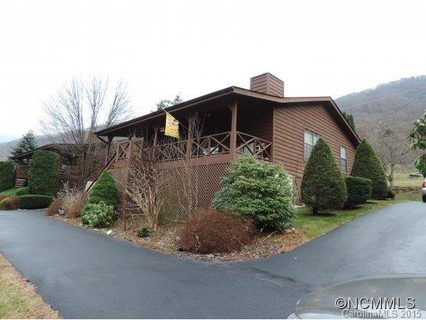 95 Hillcrest Road sold home in Hillcrest Villas, Maggie Valley, NC