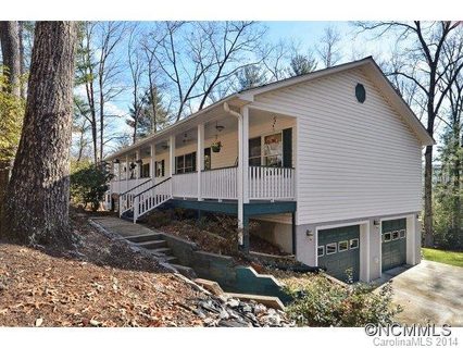 9 Maple Leaf Drive sold home in Drexel Glenn, Hendersonville, NC