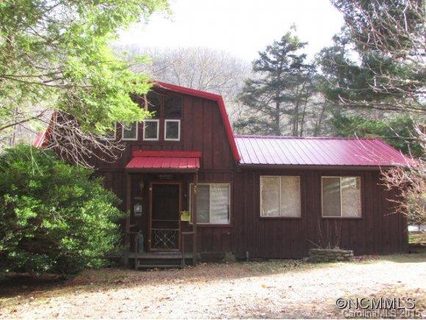 75 Cattail Creek Mountain Farm sold home in Cattail Farms, Burnsville, NC