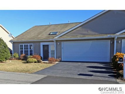 280 Castle Creek Dr sold home in Castle Creek Village, Waynesville, NC