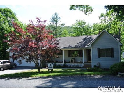 1100 Deer Park Lake Road sold home in Deer Park Lake, Spruce Pine, NC