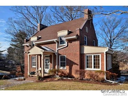2 Enka Pine Street sold home in Enka Village, Candler, NC