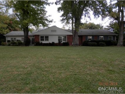 43 Inglewood Road sold home in Sherwood Heights East, Asheville, NC