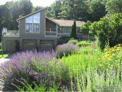 12 Ridgeview Way