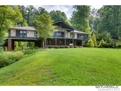 883 Windover Drive