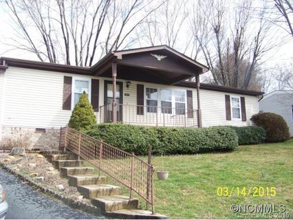 404 Deerfield Court