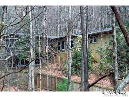 99 Bent Oak Lane sold home in Fox Ridge, Lake Toxaway, NC