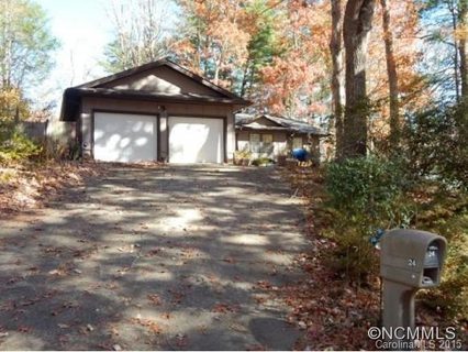 24 Saint Andrews Road sold home in Saint Andrews, Arden, NC