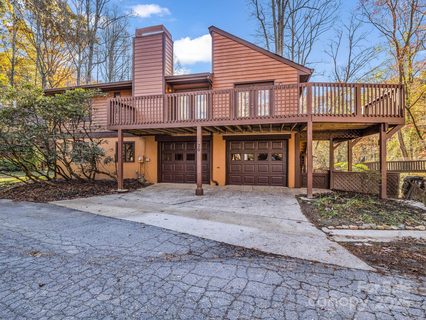 20 Poplar Court sold home in Wildwood Gardens, Fletcher, NC