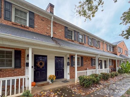 1310 Green Oaks Lane sold condo in Williamsburg On Commonwealth, Charlotte, NC