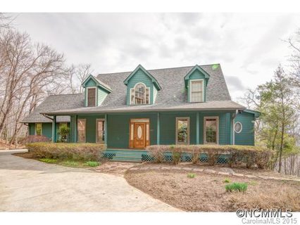 303 Pinnacle Dr