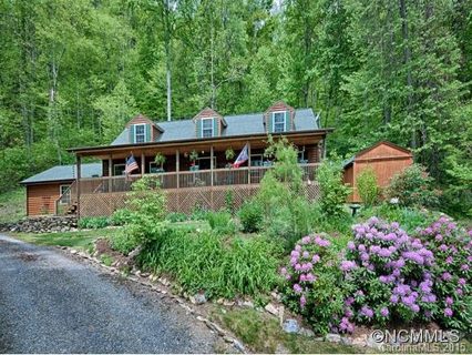 74 Woodstone Way sold home in The Glade, Canton, NC