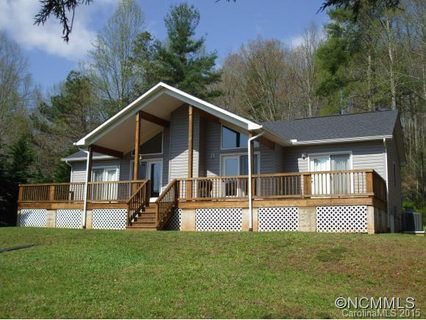 639 Rosalie Ln sold home in The Rosalie, Waynesville, NC
