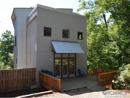 210 Westover Dr