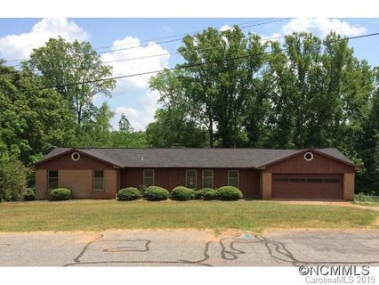 244 Greenbriar