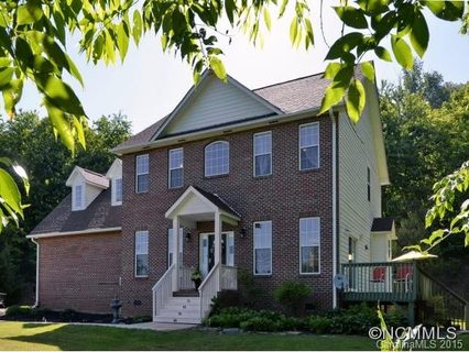 64 Dalya Rd sold home in Hannas Whispering Pines, Swannanoa, NC