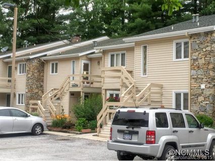 141 N Britton Creek Ct