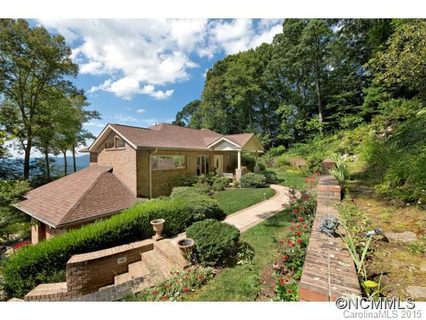 140 Stonecrest Drive