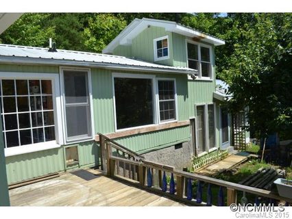 207 Vegas Drive sold home in Walnut Creek, Leicester, NC