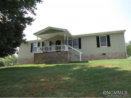 211 Cranbrook Circle
