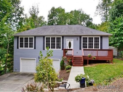 23 Westwood Drive sold home in Westwood, Candler, NC