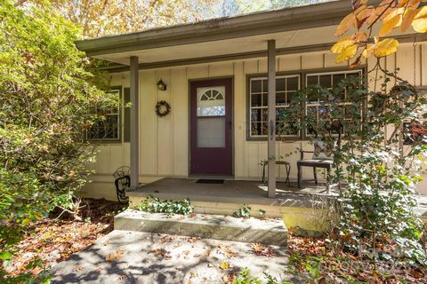 3228 Sweeten Creek Road sold home in Rathfarnham, Asheville, NC