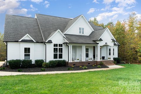 Homes in Catawba Shores Estates, Rock Hill