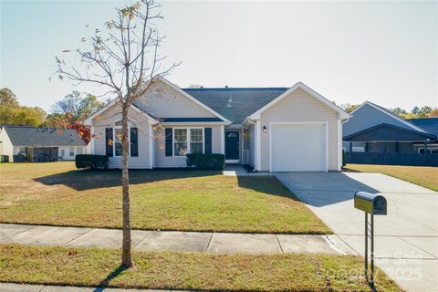 6023 Mary Blair Lane sold home in Patriots Point, Charlotte, NC