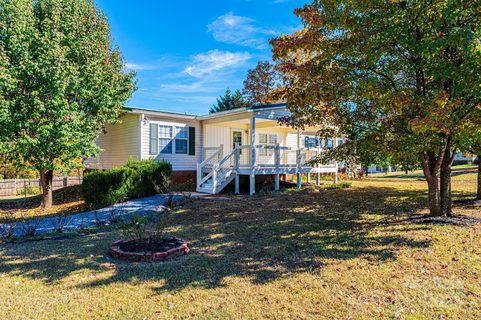 4086 Beckys Drive sold home in Burkeshire Estates, Lenoir, NC