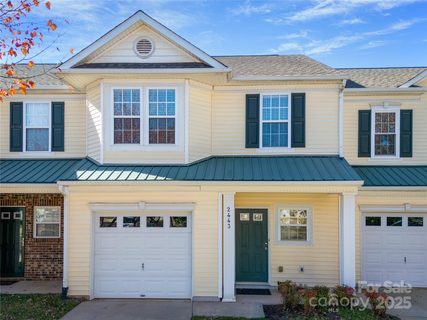 2443 Redmayne Lane