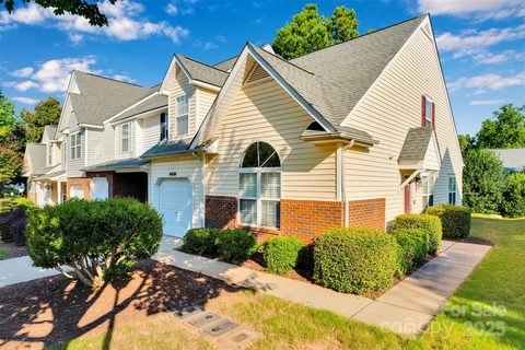 2290 Hanover Drive