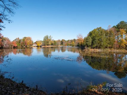 1151 Estate Drive sold home in Springlake Estates, York, SC
