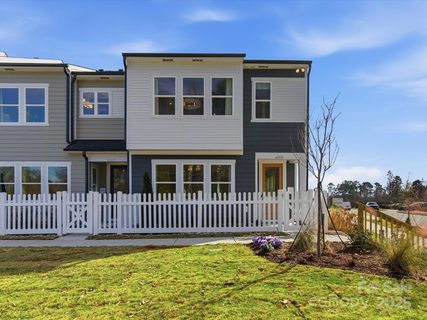 8434 Discovery Lane